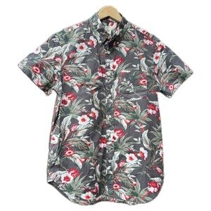 GAP Gray Red Green Floral Casual Button Down Shirt Relaxed Fit Men’s Size Medium